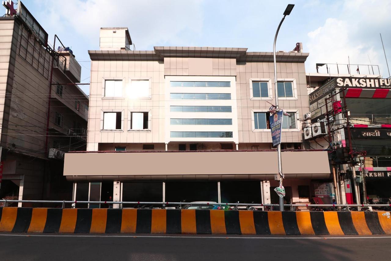 Hotel Deep Kānpur Exterior foto